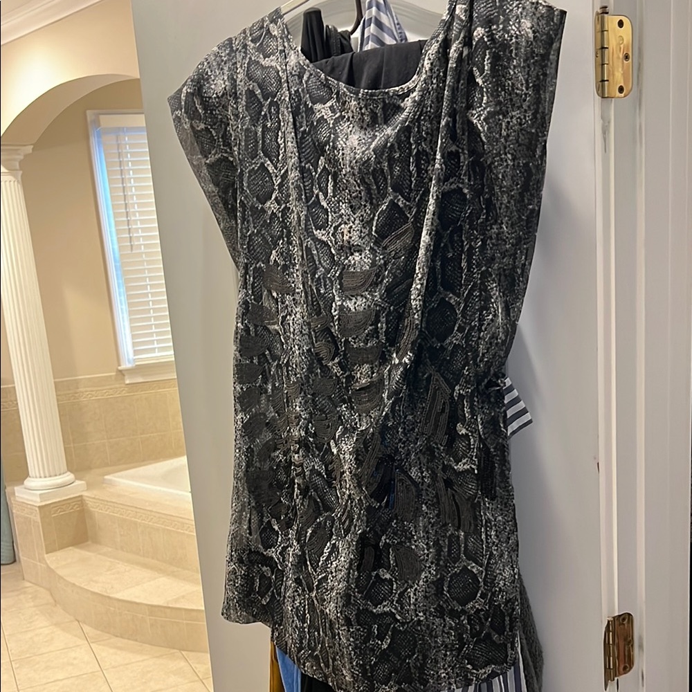 Elegant Black and Gray Snake Print Mini Dress